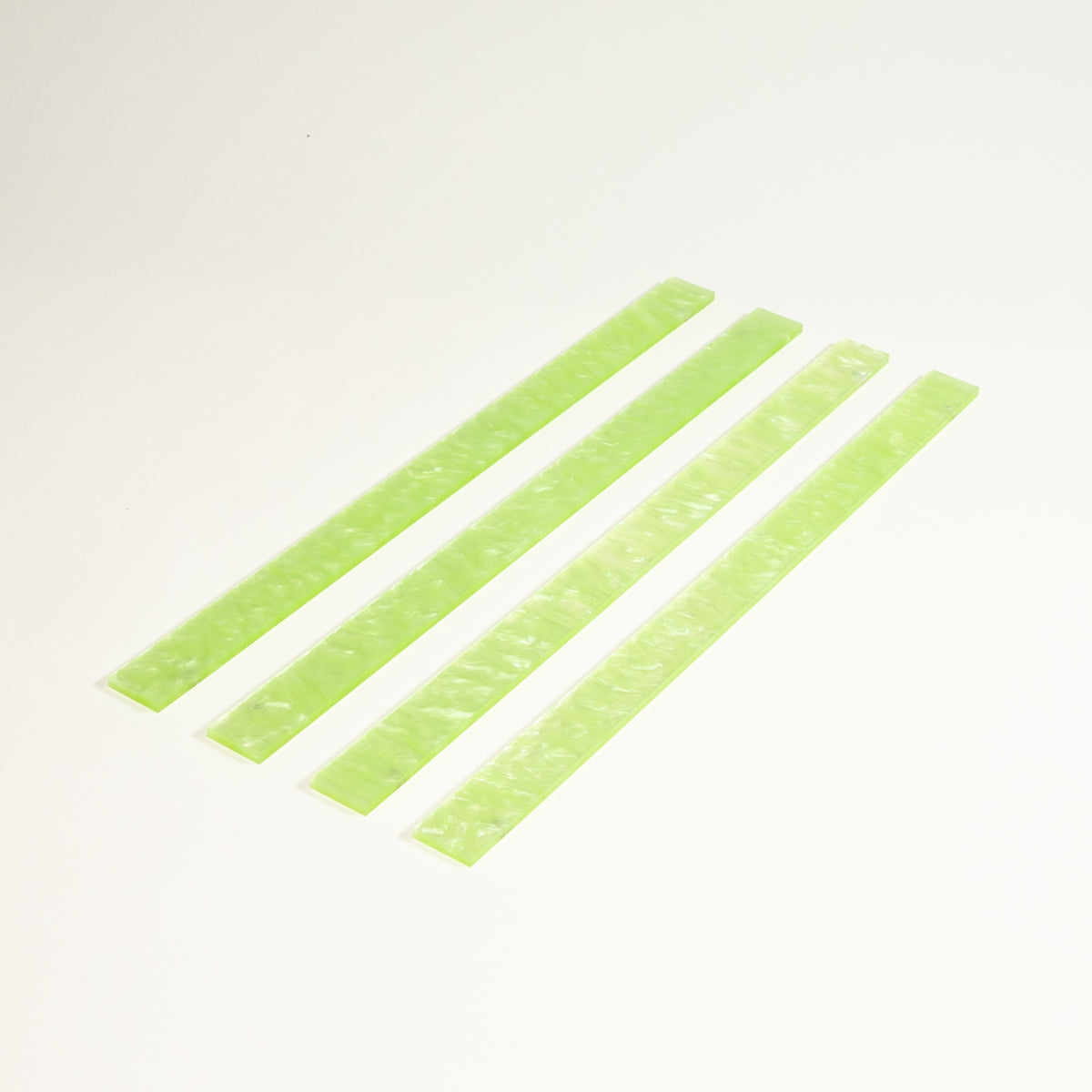 Mahjong Premium Acrylic Racks Set — Clear Racks with Marble Green Straight Pushers